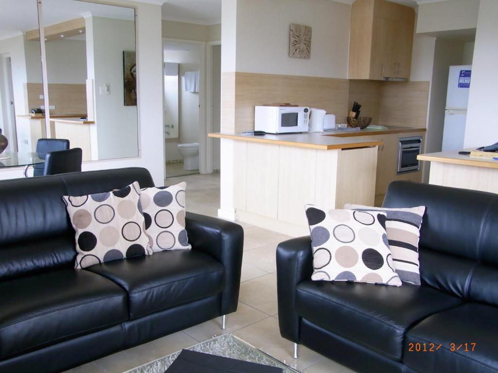 Coral Towers Holiday Suites Кэрнс Номер фото