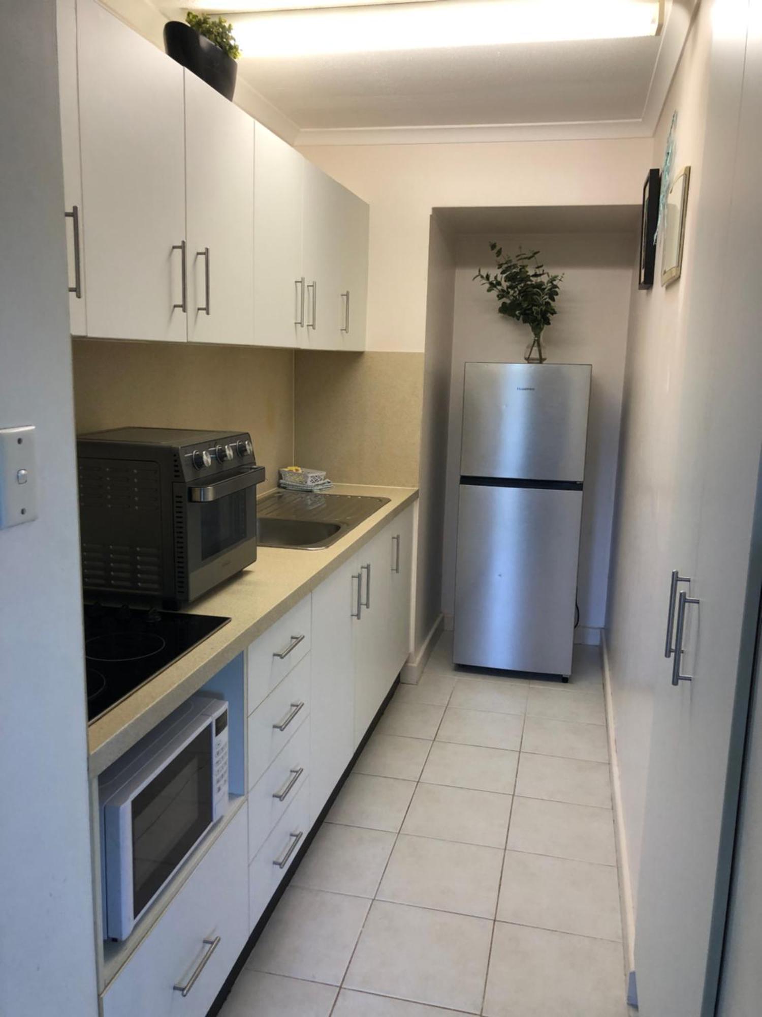 Coral Towers Holiday Suites Кэрнс Экстерьер фото